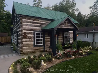 Detached in Tiny