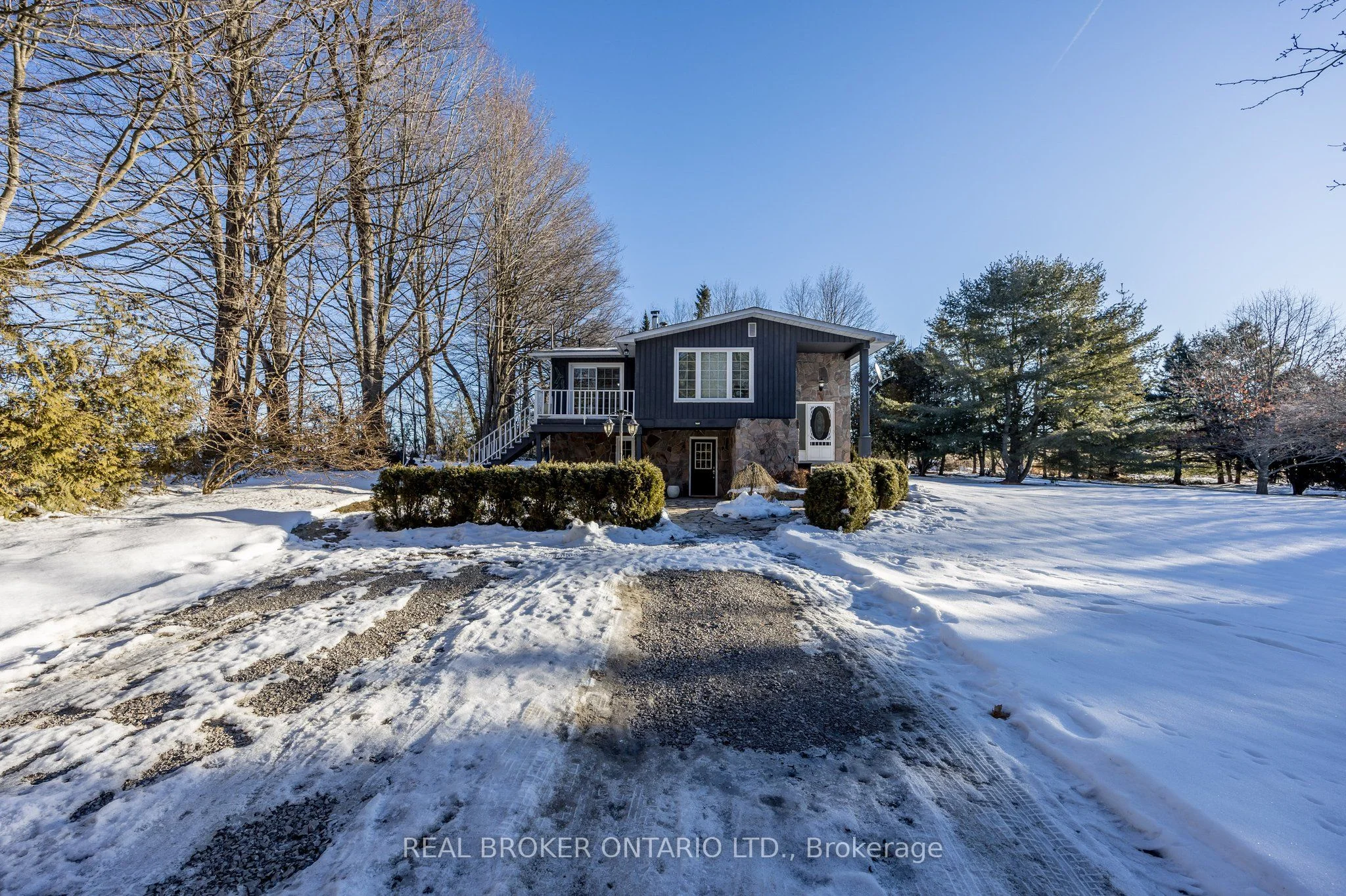 Detached in Oro-Medonte