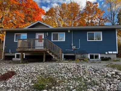 Duplex in Midland