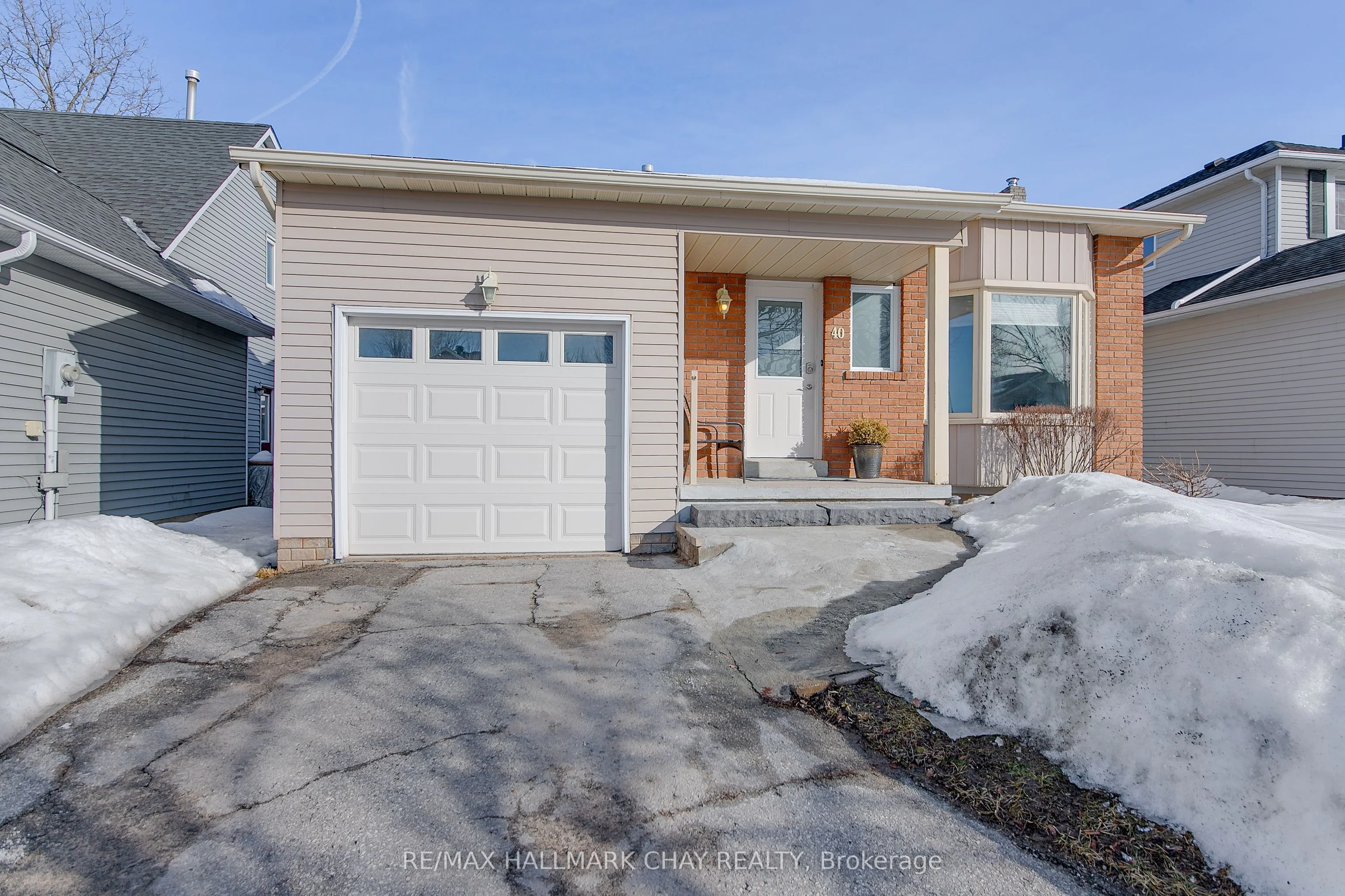 Detached in Barrie