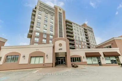 Condo Apartment in Midland