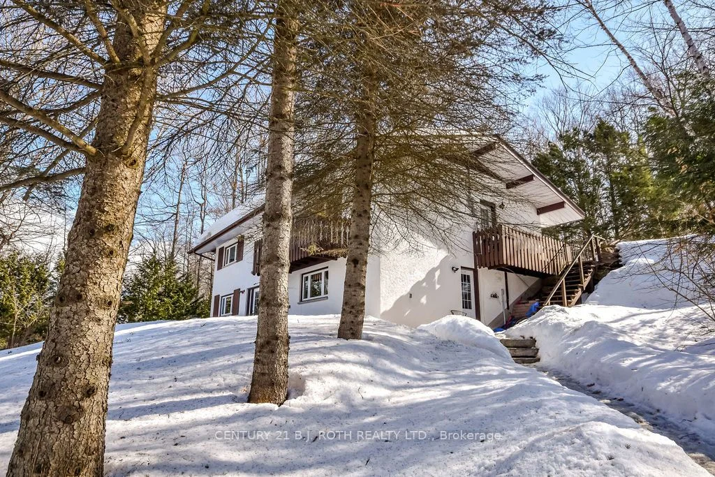 153 Gilwood Park Drive, Penetanguishene, On L9m 1z3