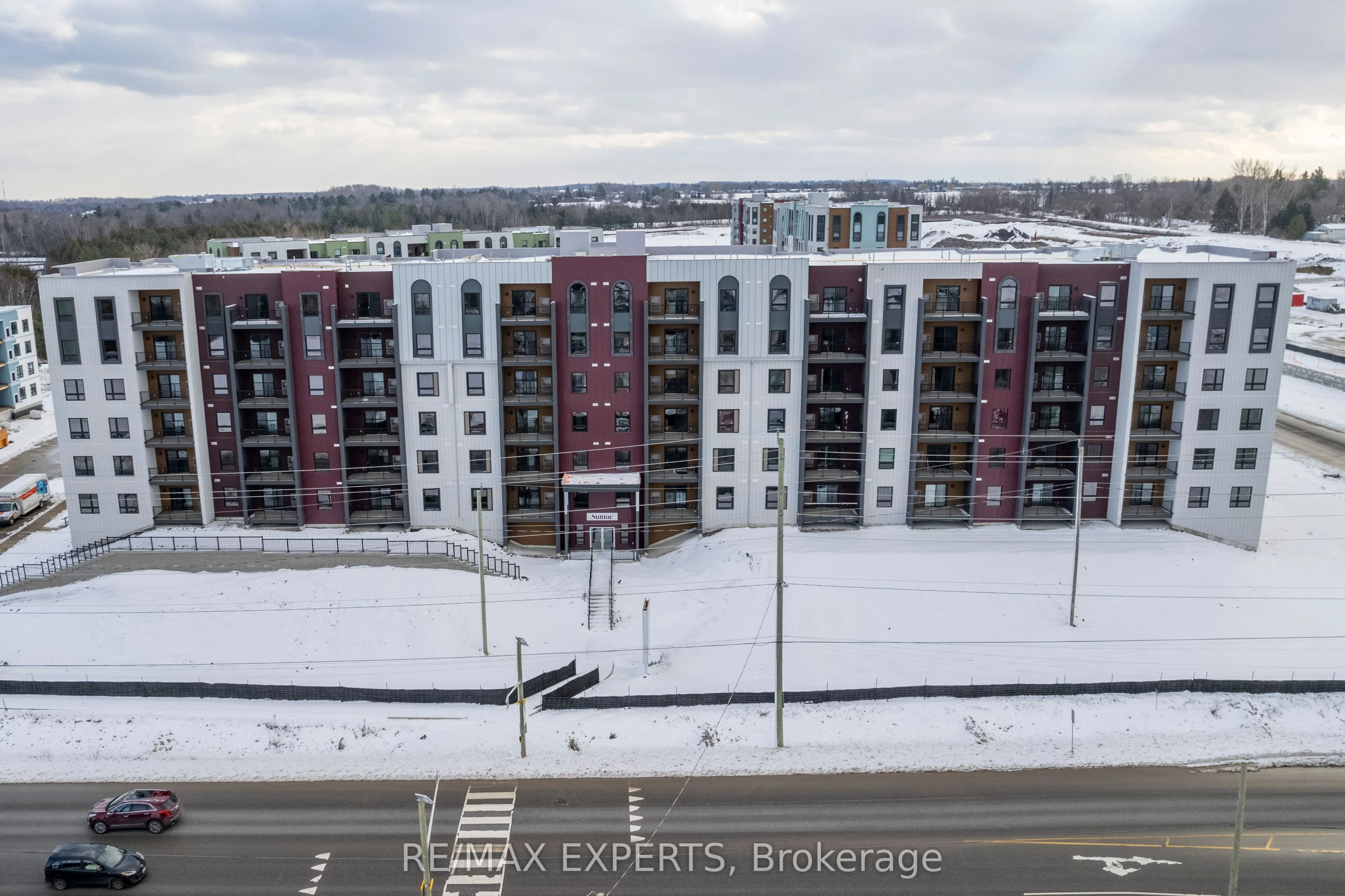 Condo Apartment in Barrie