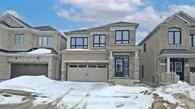 24 Phoenix Boulevard, Barrie, On L9j 0p6
