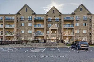 41 Ferndale Drive S 204, Barrie, On L4n 5t6