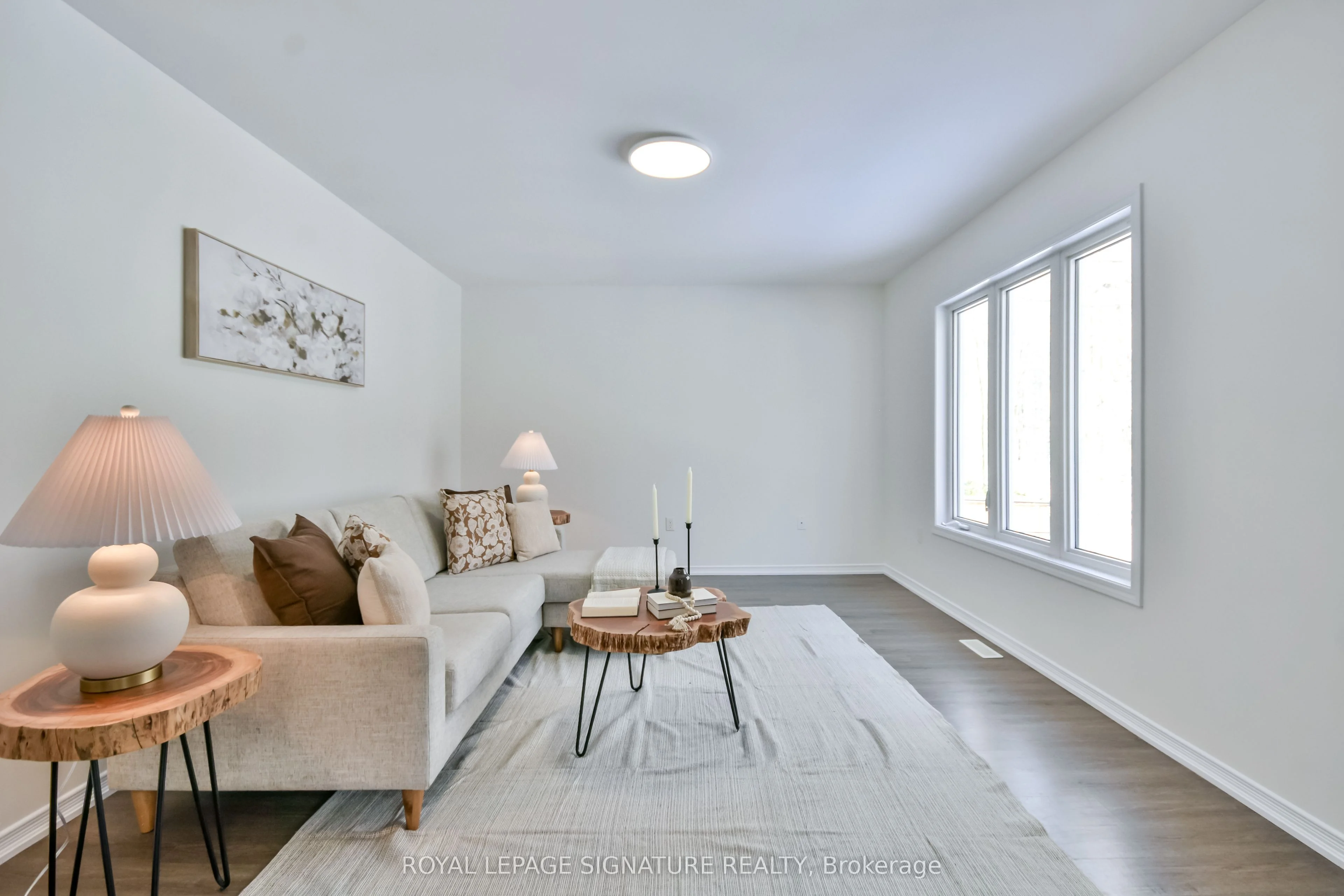 245 Diana Drive, Orillia, ON L3V 0E2