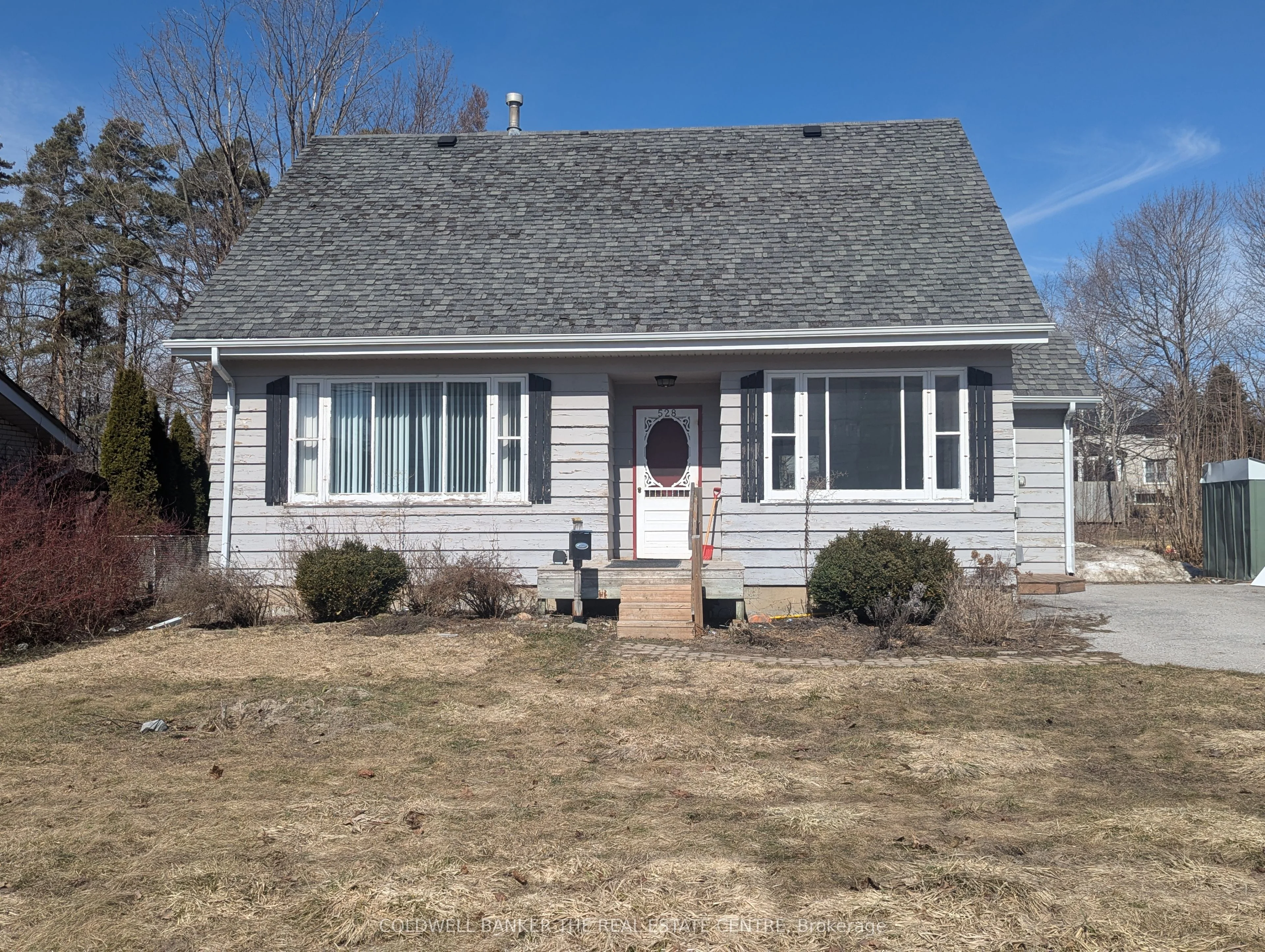 528 Big Bay Point Road, Barrie, On L4n 3z5