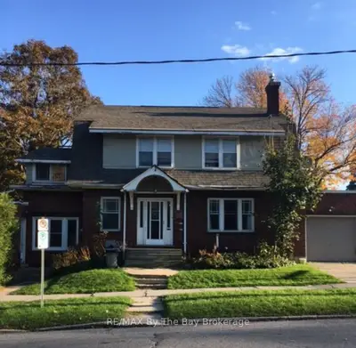 83-85 Neywash Street 85, Orillia, On L3v 1x4