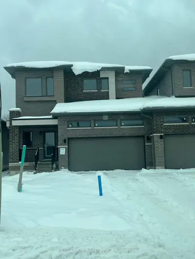 3044 Sandy Acres Avenue, Severn, On L3v 8p8