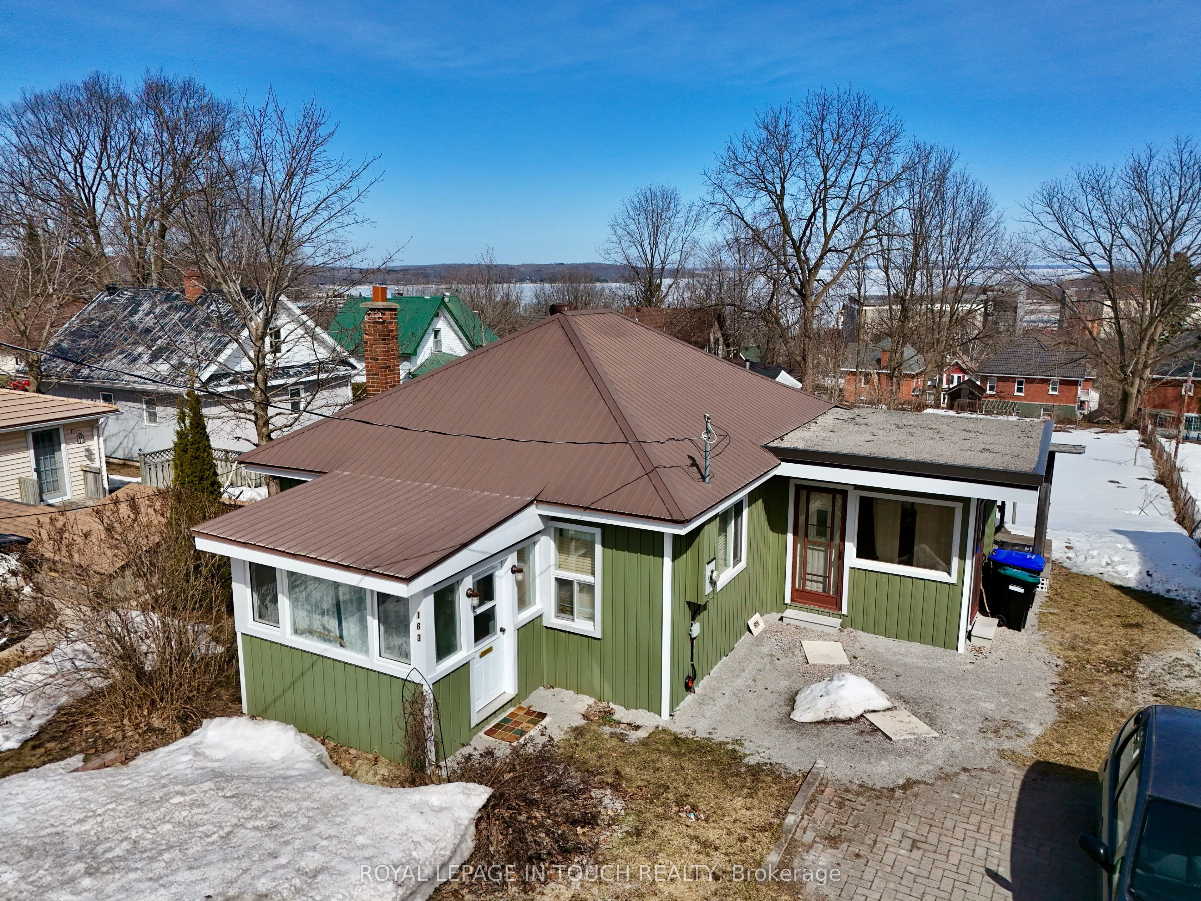 Detached in Midland