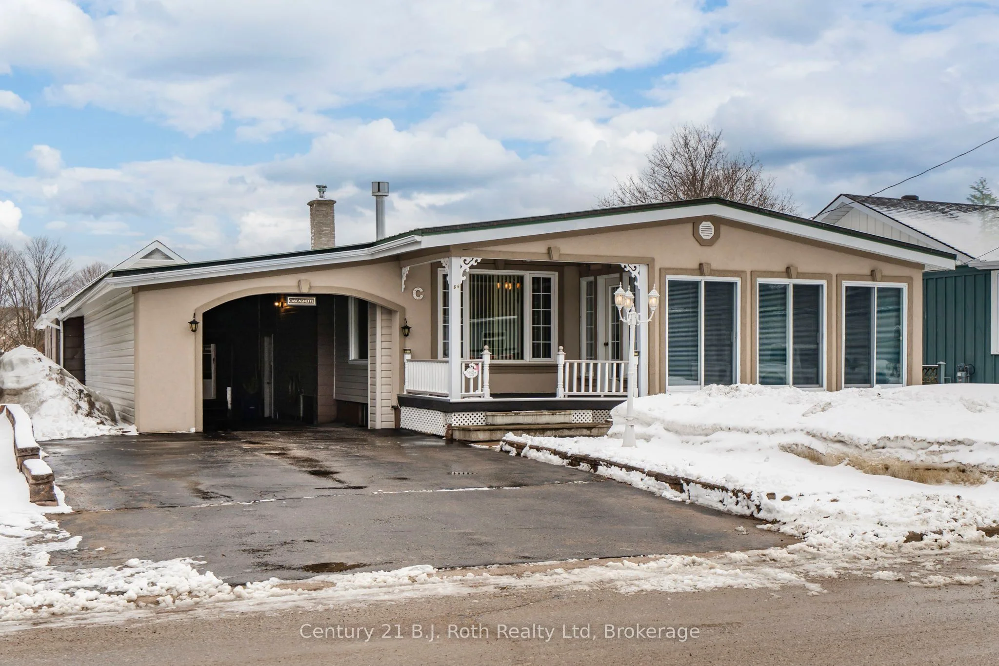 Detached in Penetanguishene