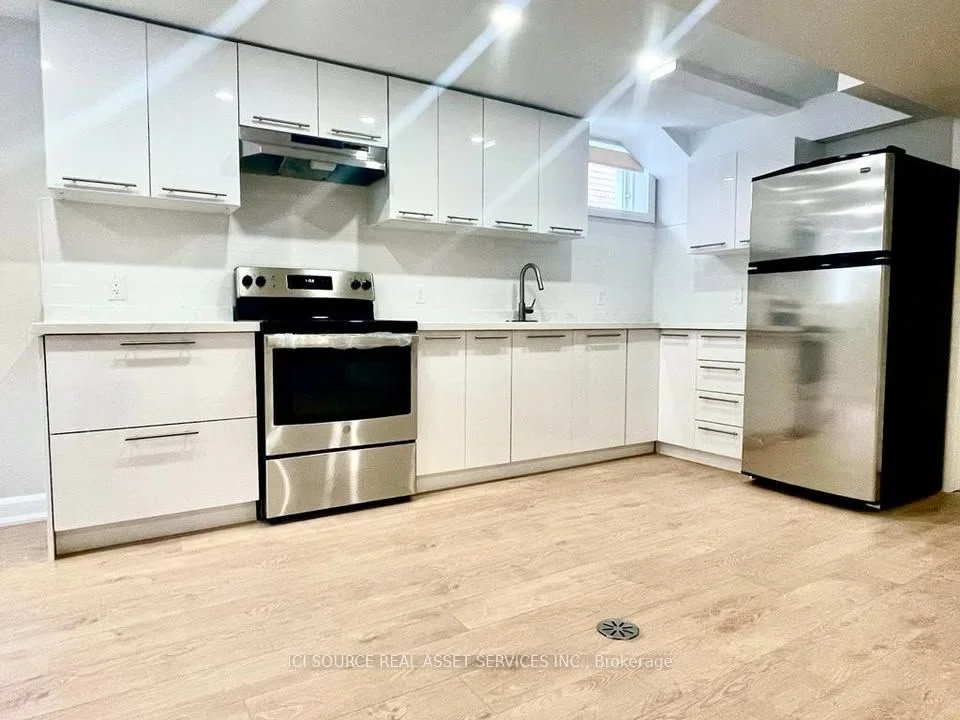 195 Cumming Drive 1, Barrie, On L4n 0c9