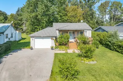 Detached in Tay