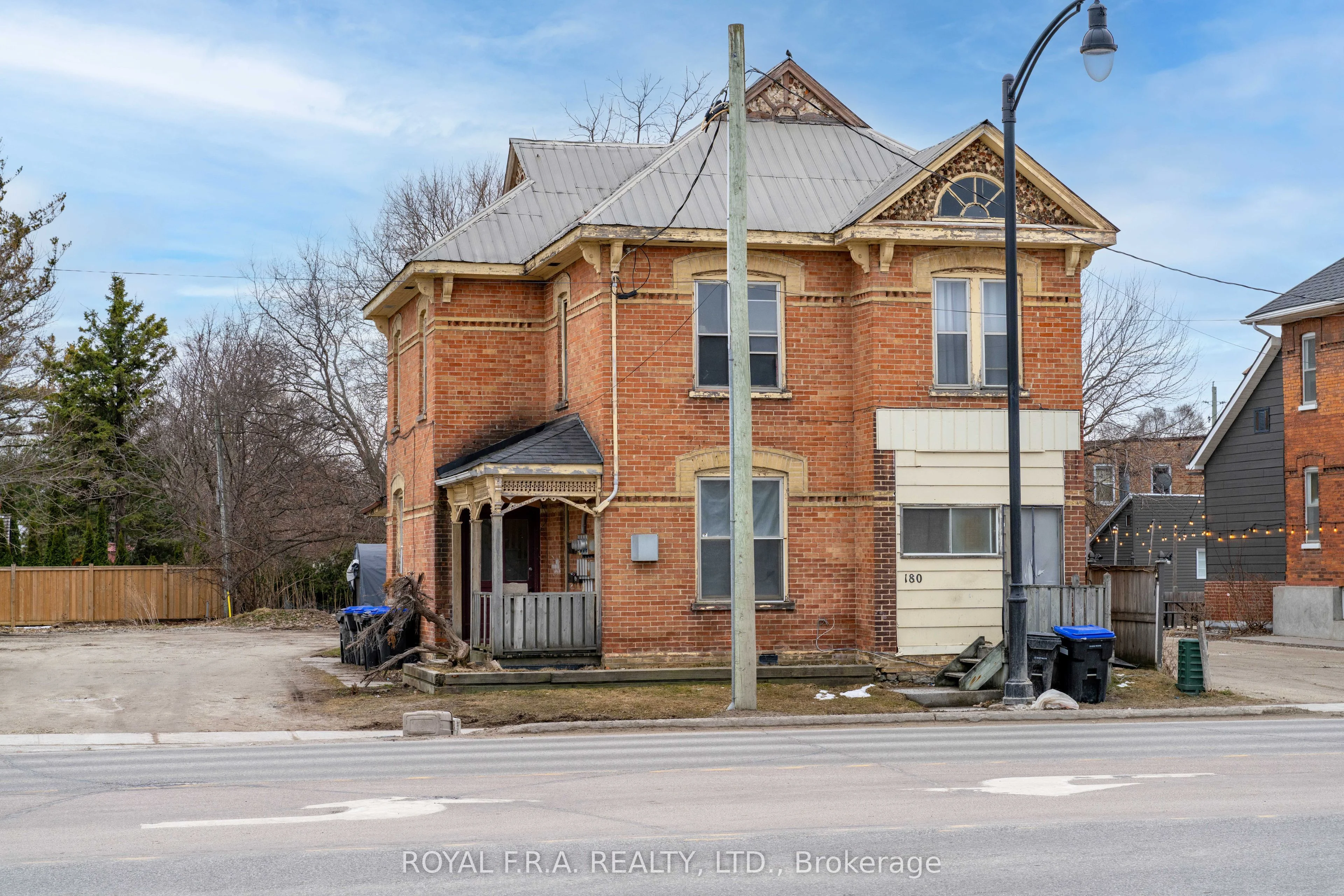 180 First Street 5, Collingwood, On L9y 1a7