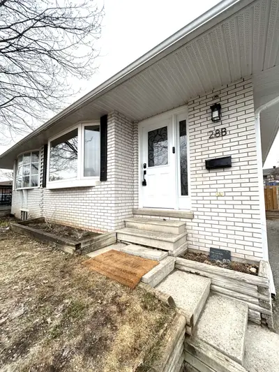 Semi-Detached in Barrie