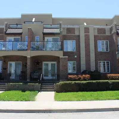 Condo Townhouse in Barrie