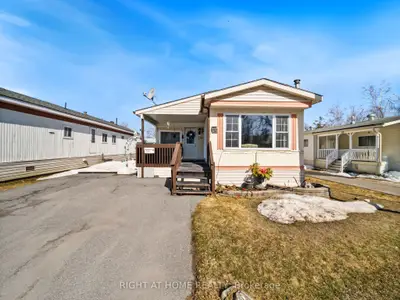 580 West Street S 126, Orillia, On L3v 6l8