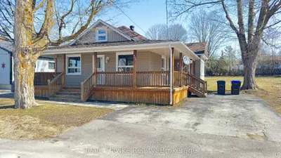 31 Harriet Street, Penetanguishene, On L9m 1l1