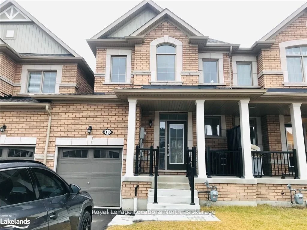 13 Albany Street, Collingwood, On L9y 0g7
