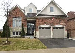 Detached in Wasaga Beach
