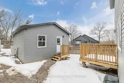 172 Cundles Rd W Garden, Barrie, On L4n 5n1