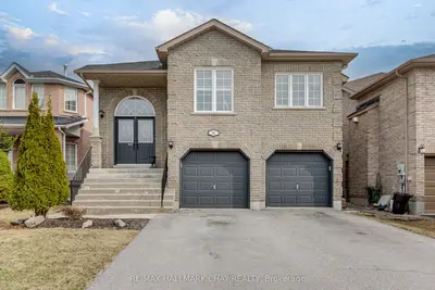 Detached in Barrie