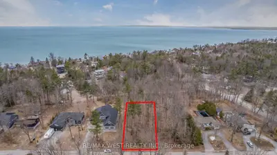 Vacant Land in Tiny