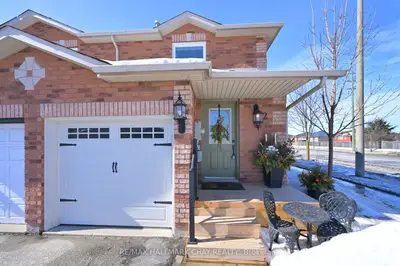 2 Caribou Court, Barrie, On L4n 8n3