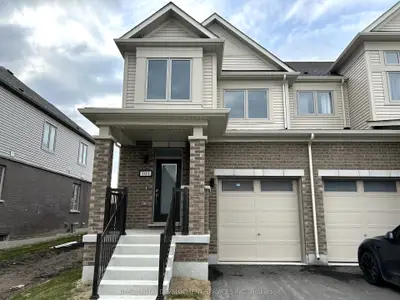101 Sagewood Avenue, Barrie, On L9j 0k5