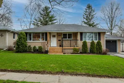 205 Wellington Street E, Barrie, On L4m 2c9
