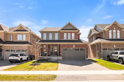 Detached in Springwater