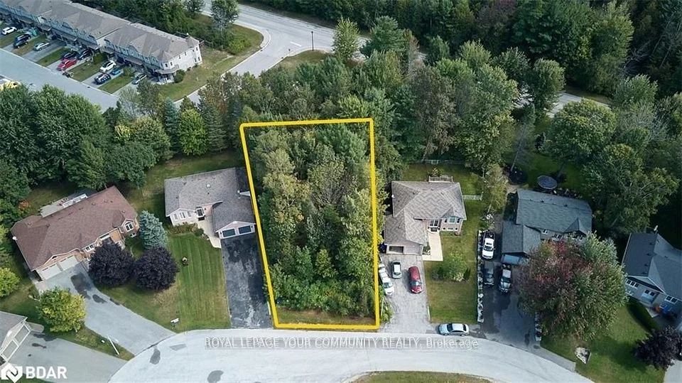 11 Deerrun Place, Wasaga Beach, ON L9Z 1H8