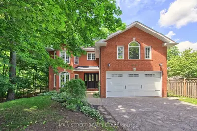 Detached in Barrie