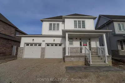 Detached in Clearview