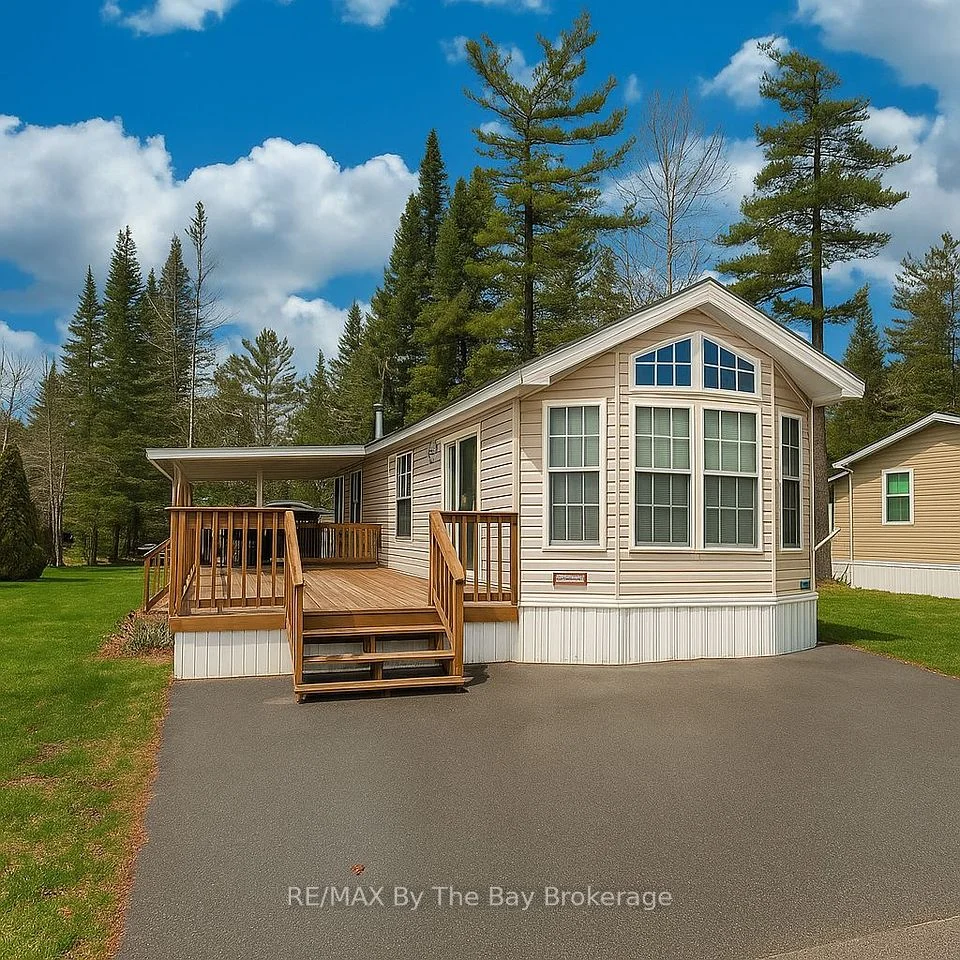 40 TEMAGAMI Trail, Wasaga Beach, ON L9Z 1X7
