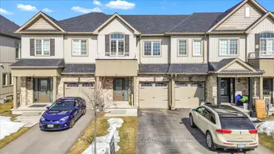 28 Churchlea Mews, Orillia, On L3v 8k9