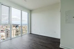 39 Mary Street 1607, Barrie, ON L4N 1S9