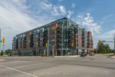 Condo Apartment in Barrie