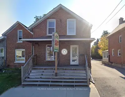 Store W Apt/Office in Barrie