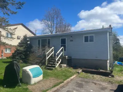 Detached in Tay