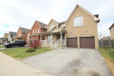 Detached in Barrie
