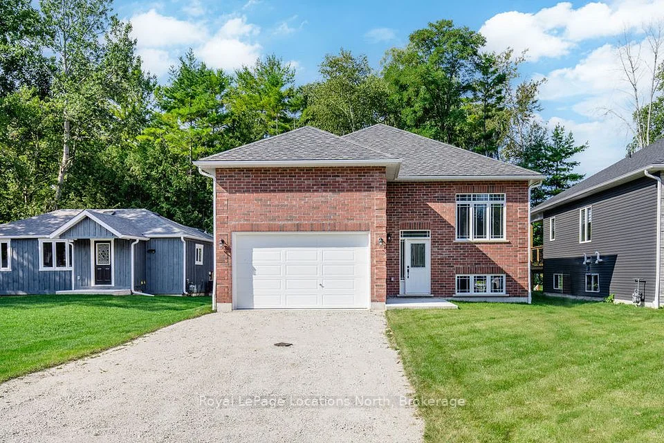 14 56TH Street S, Wasaga Beach, ON L9Z 1W5