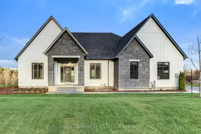 Detached in Tay
