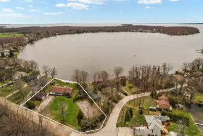 Detached in Ramara