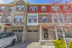 1 Leggott Avenue 6, Barrie, ON L4N 6B1