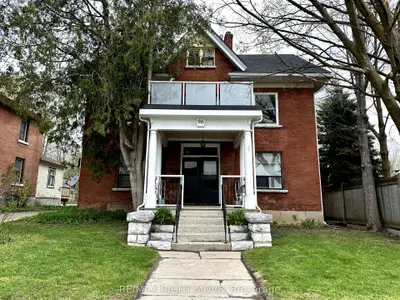 Duplex in Orillia