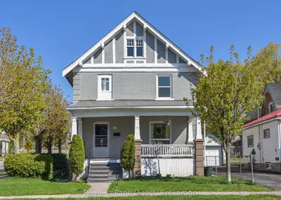 Detached in Orillia
