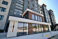 15 Kneeshaw Drive 114, Barrie, ON L9J 0J8