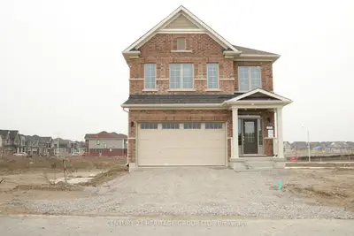 Detached in Barrie