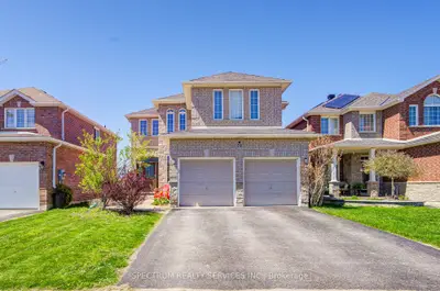 Detached in Barrie